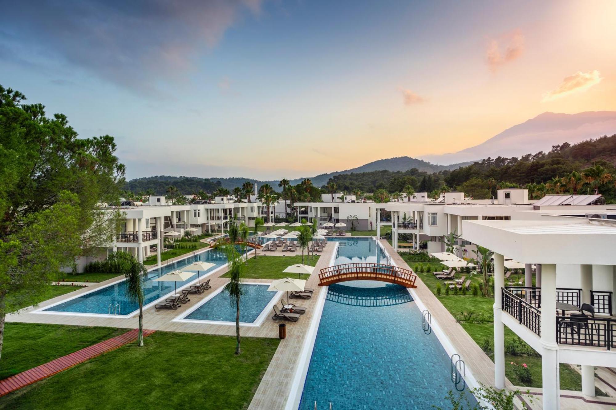 Simena Comfort Hotel Kemer Eksteriør bilde