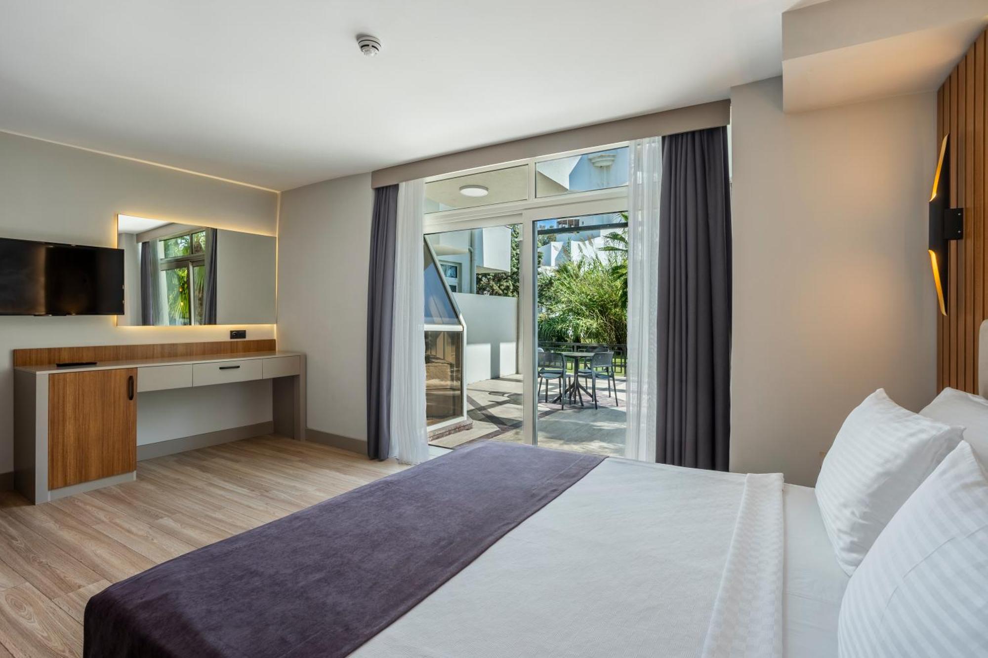 Simena Comfort Hotel Kemer Eksteriør bilde
